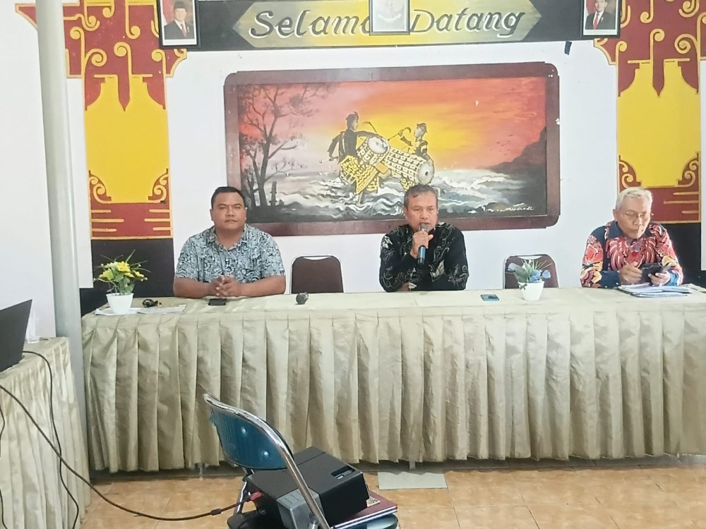 MUSYAWARAH DAN SOSIALISASI PERMOHONAN PEMEKARAN DESA SURANADI TIMUR